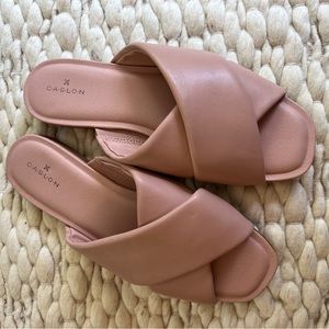 NEW Carlson leather pink sandals size 10